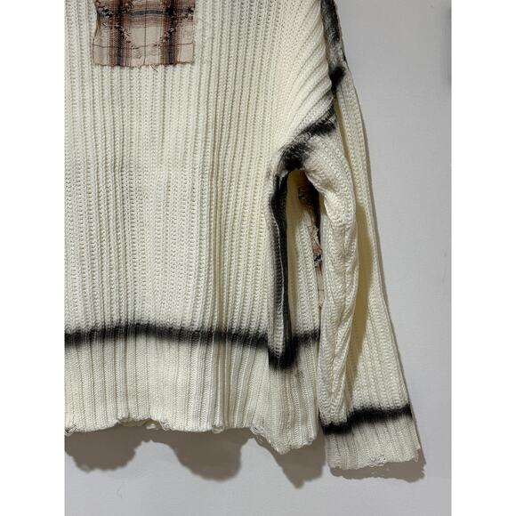 POL White and Gray Plaid Cardigan - Picture 13 of 16